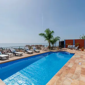 Mediterráneo Outdoor Pool Málaga